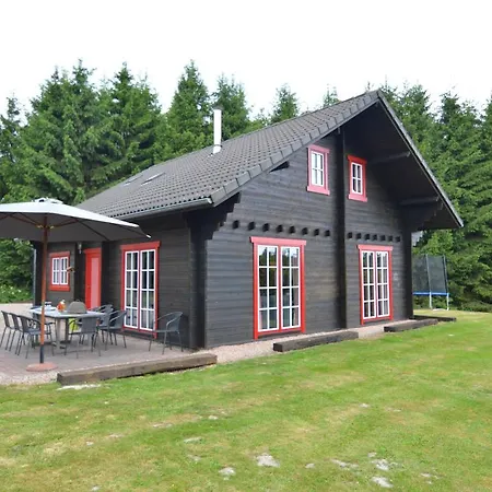 Alpesi faház Modern Chalet With Sauna In Nea The Lake
