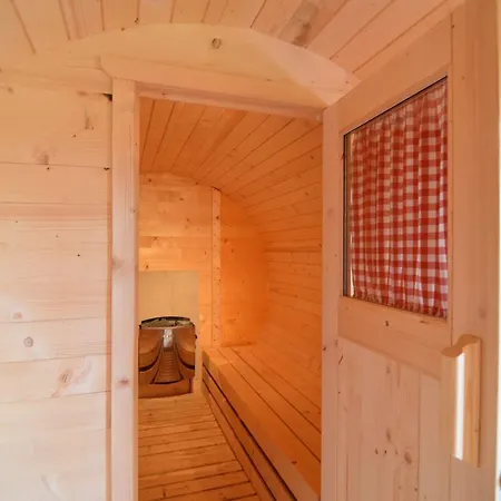 Modern Chalet With Sauna In Nea The Lake *